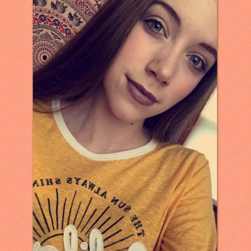 Meet your Posher, Mikaela